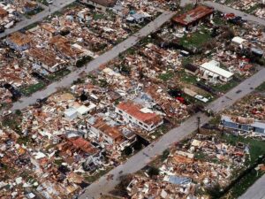 Florida’s current homeowners insurance crisis is decades in the making